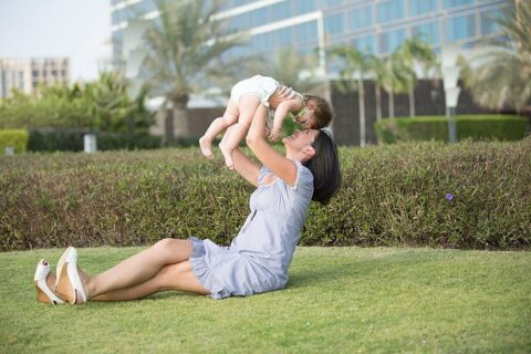 老公出轨后，有些妻子会有一种示好心理