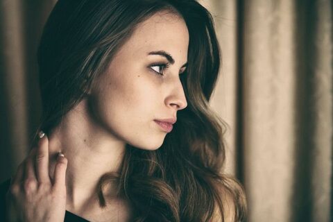 这个世界凭什么对女人要求那么高