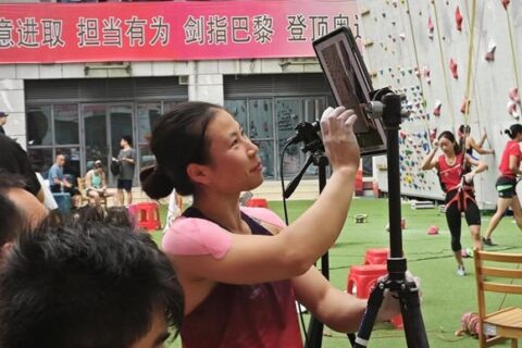 【巴黎奥运速递】速度攀岩：极限瞬间的破晓，刷新与争议并存